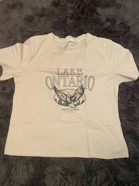 ROMWE Graphic "Lake Ontario" Tee
